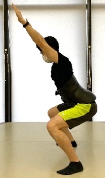 オーバーヘッドスクワット